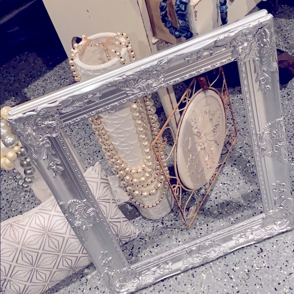 Silver Painted Chrome Styled Picture Frame
